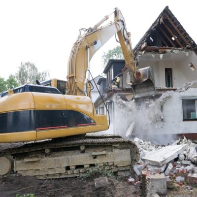 Демонтаж частного кирпичного дома